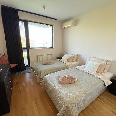 Pravets Lake Panorama Apartments Ngoại thất bức ảnh
