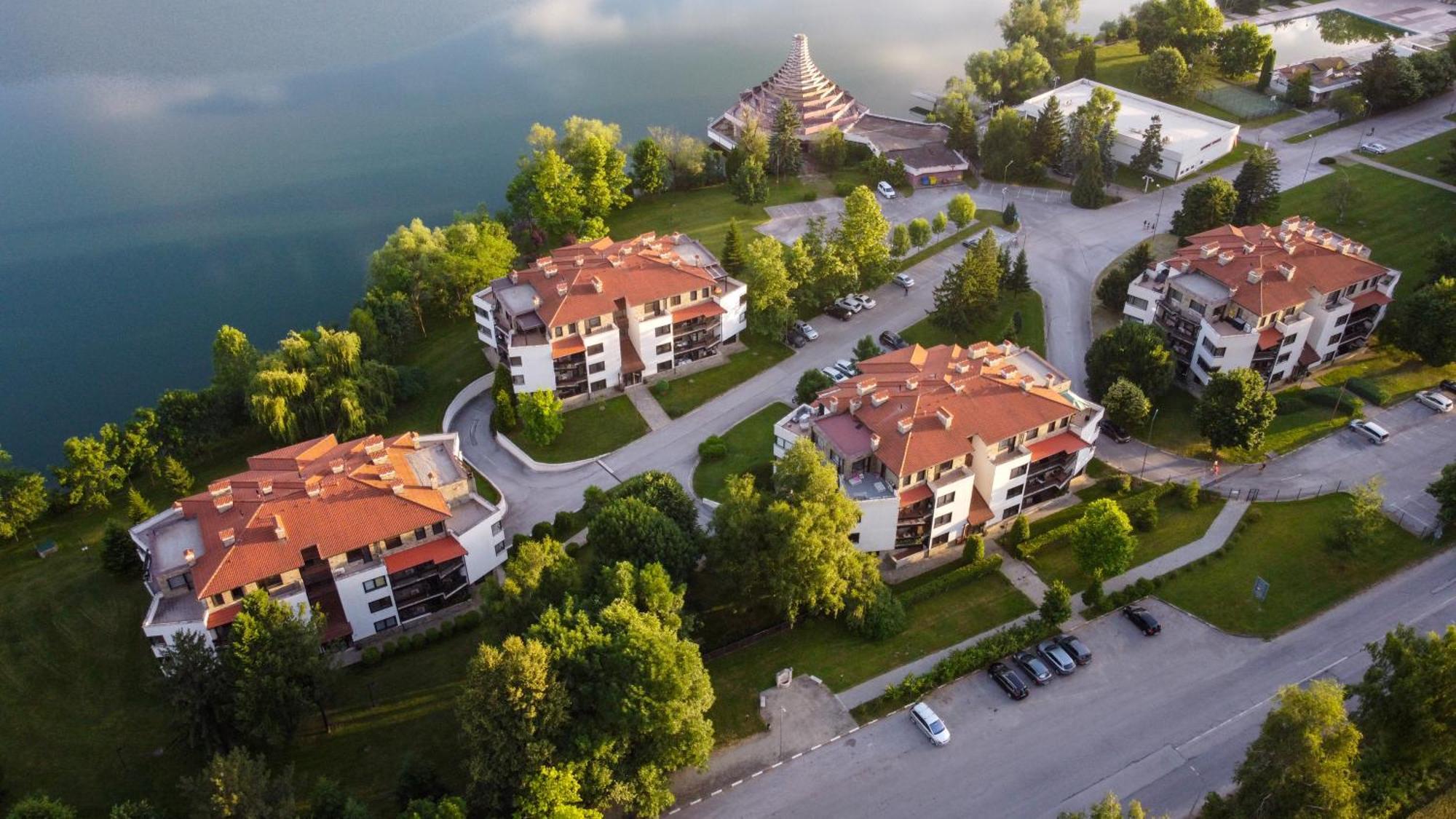 Pravets Lake Panorama Apartments Ngoại thất bức ảnh