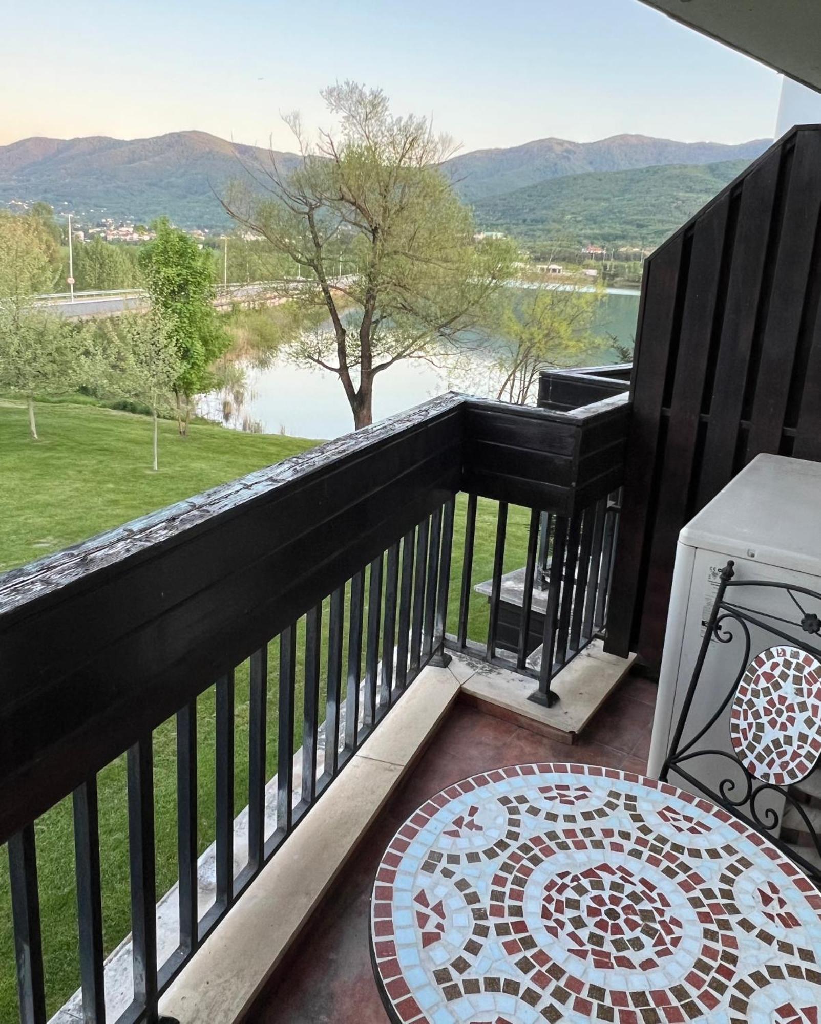 Pravets Lake Panorama Apartments Ngoại thất bức ảnh
